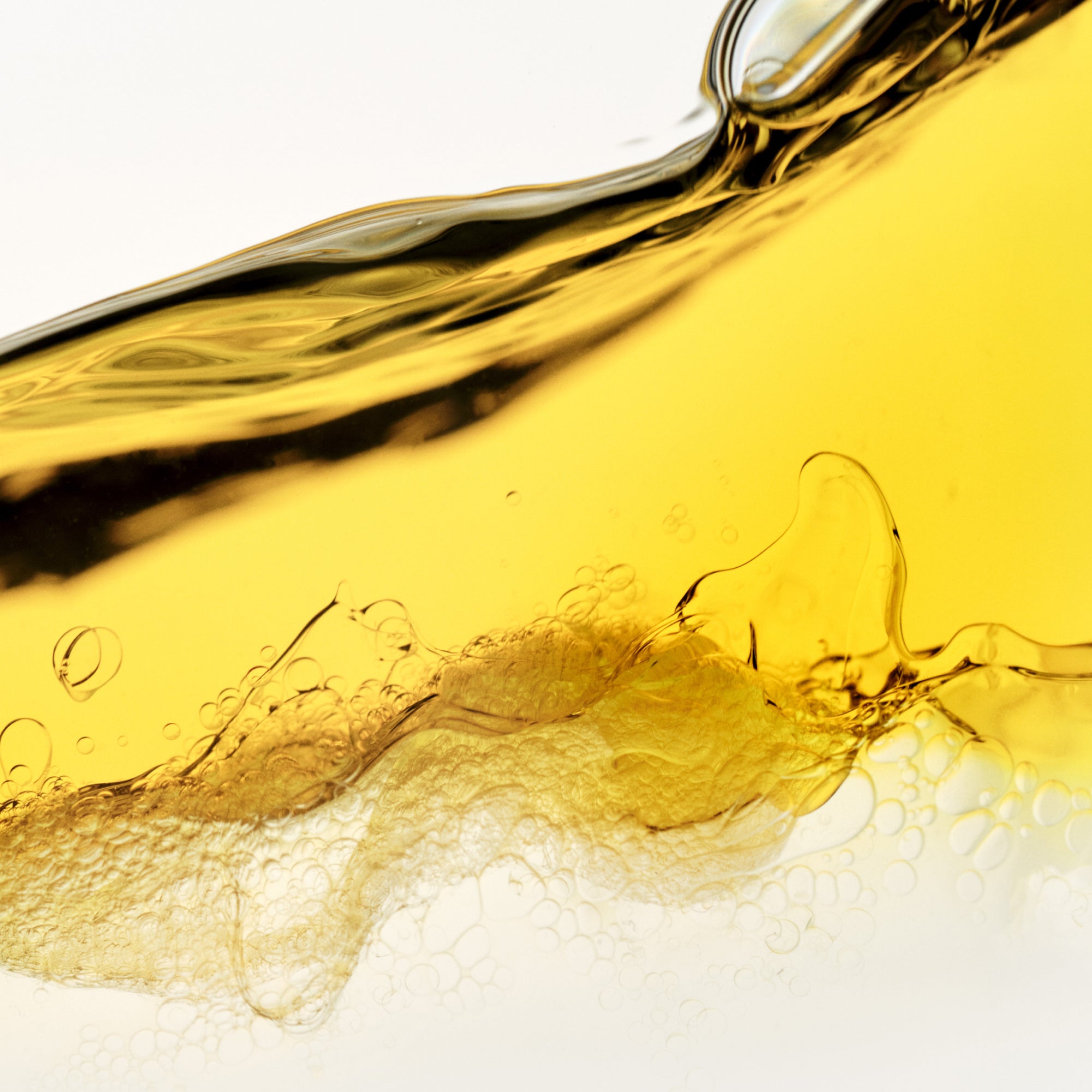 2_PDP_ShineSerum_goop.jpg